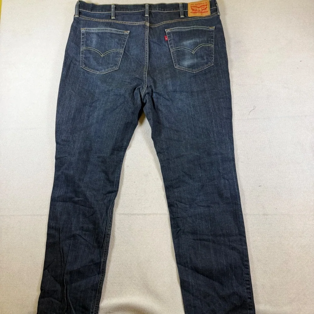 Levis 541 Athletic Taper Jeans Mens 42x32 Dark Wash Blue Denim Stretch 7899